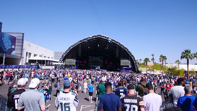 NFL Draft 2022: Las Vegas preparing for record turnout of more than half a  million attendees